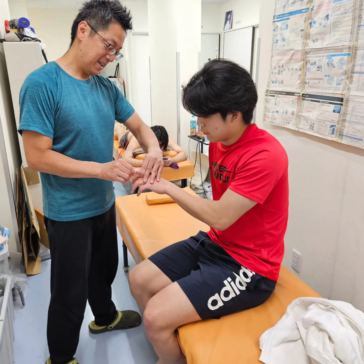 内ももの痛み治療