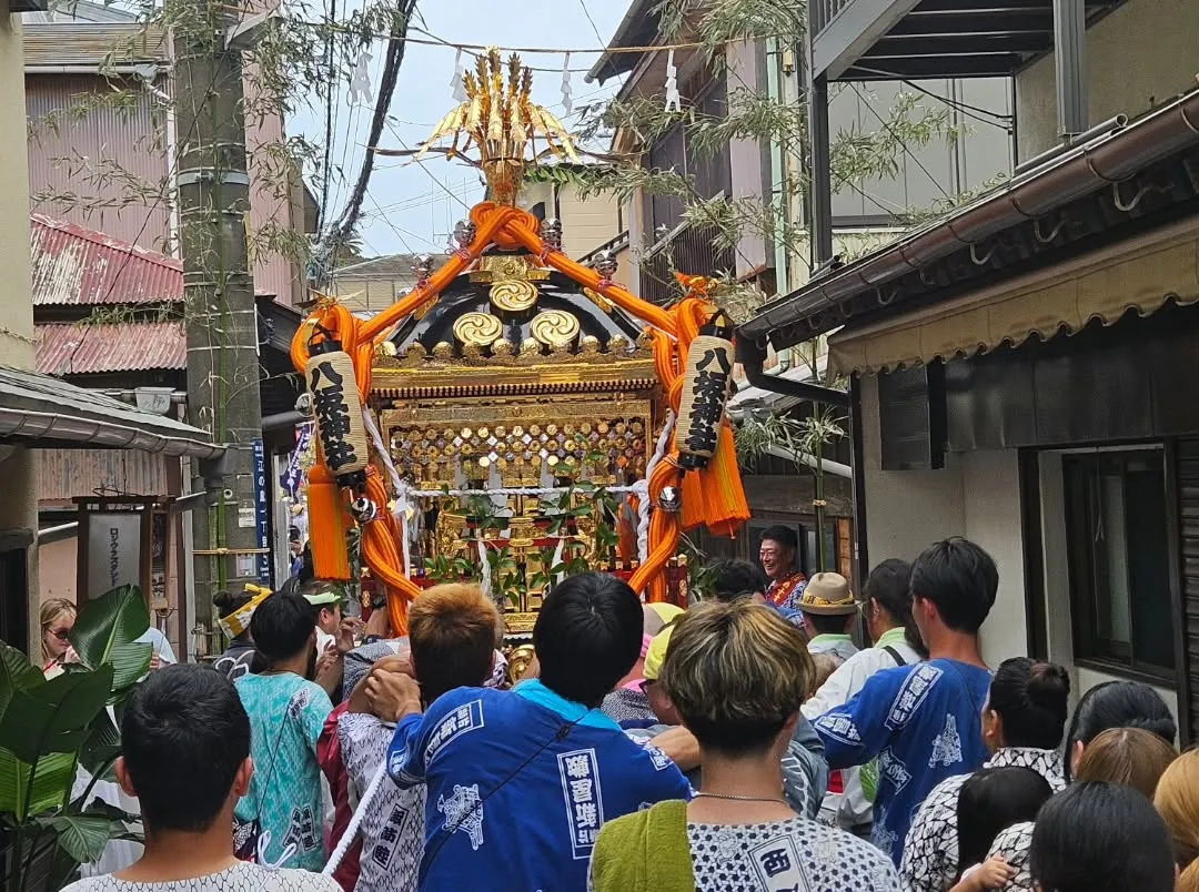 江ノ島のお祭りへ